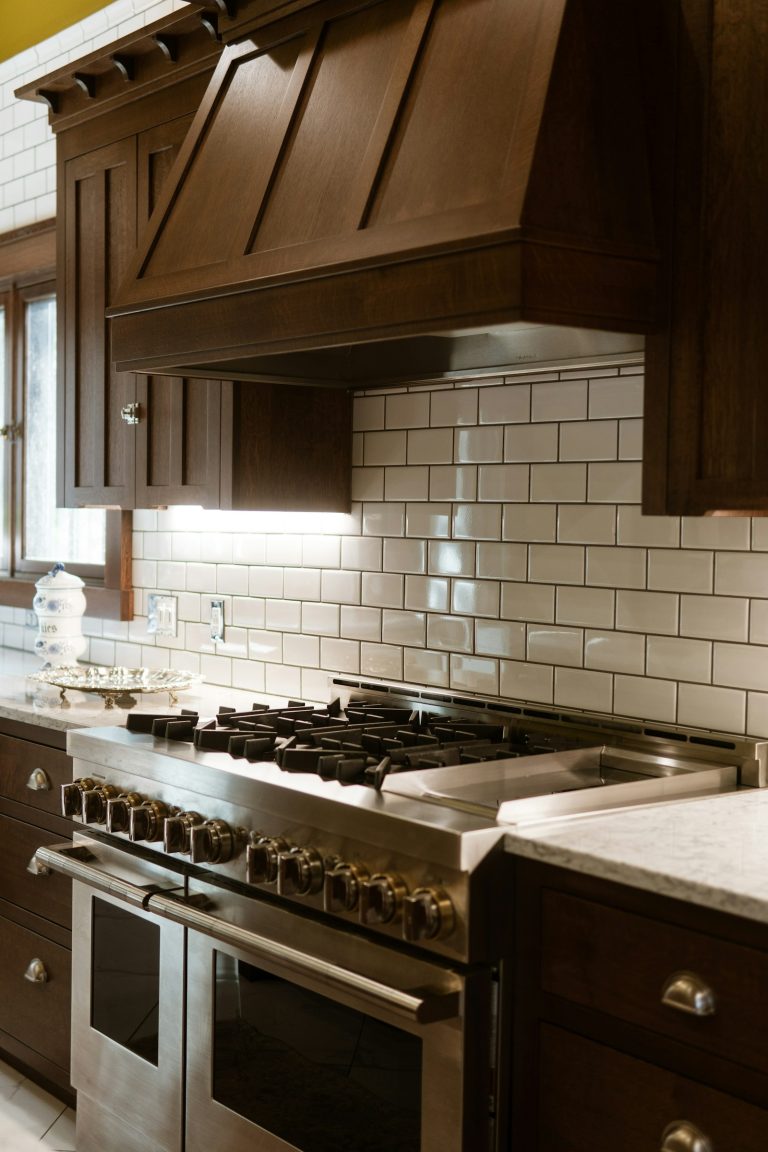 GE PT9800SHSS Oven — specifications and repair